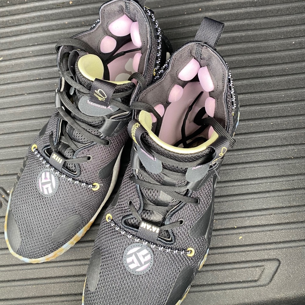 HARDEN VOL 6